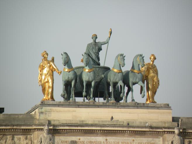  Quadrige surmontant l'Arc de triomphe du Carroussel